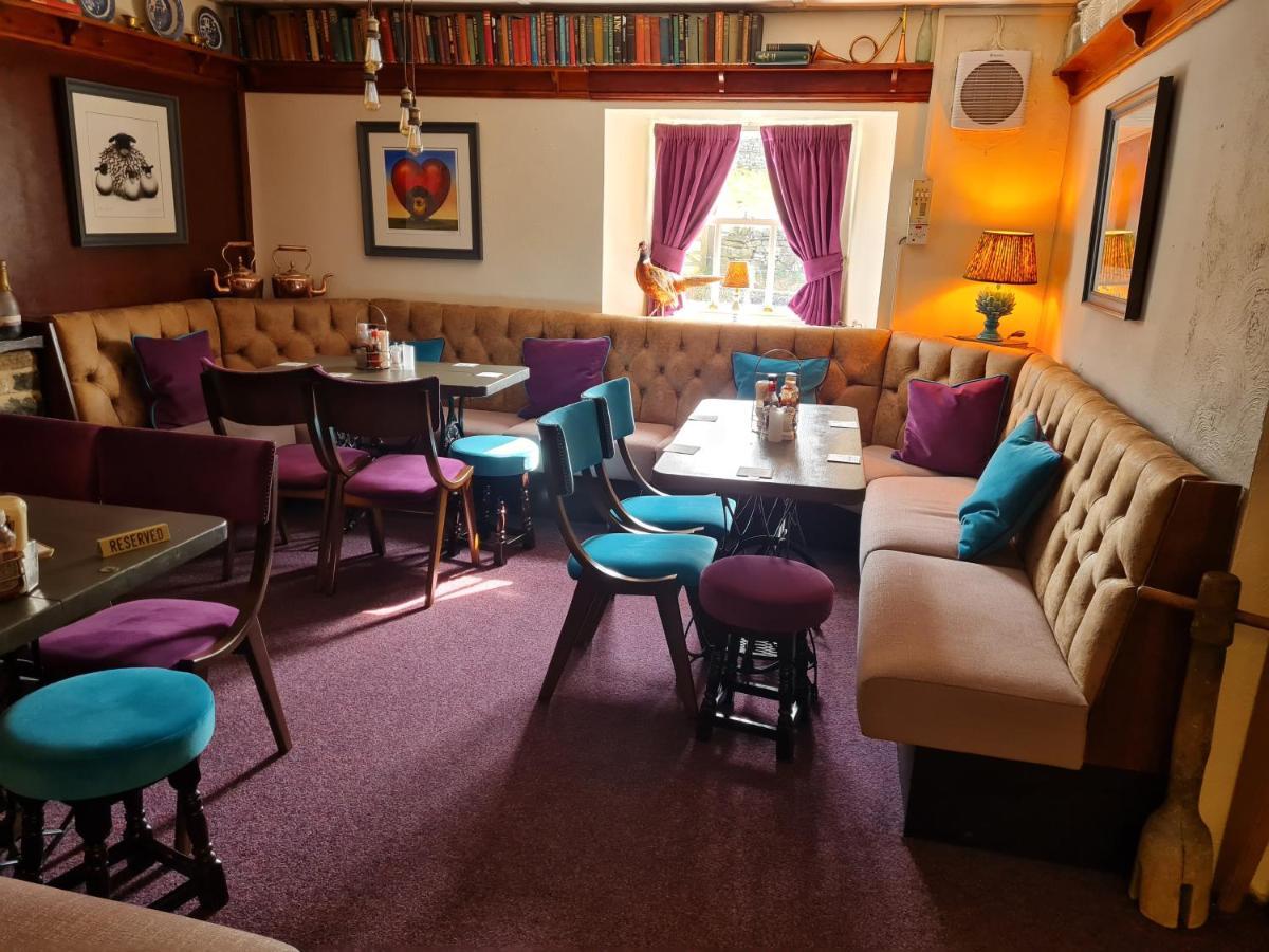 Hotel Bolton Arms Downholme à Richmond  Extérieur photo