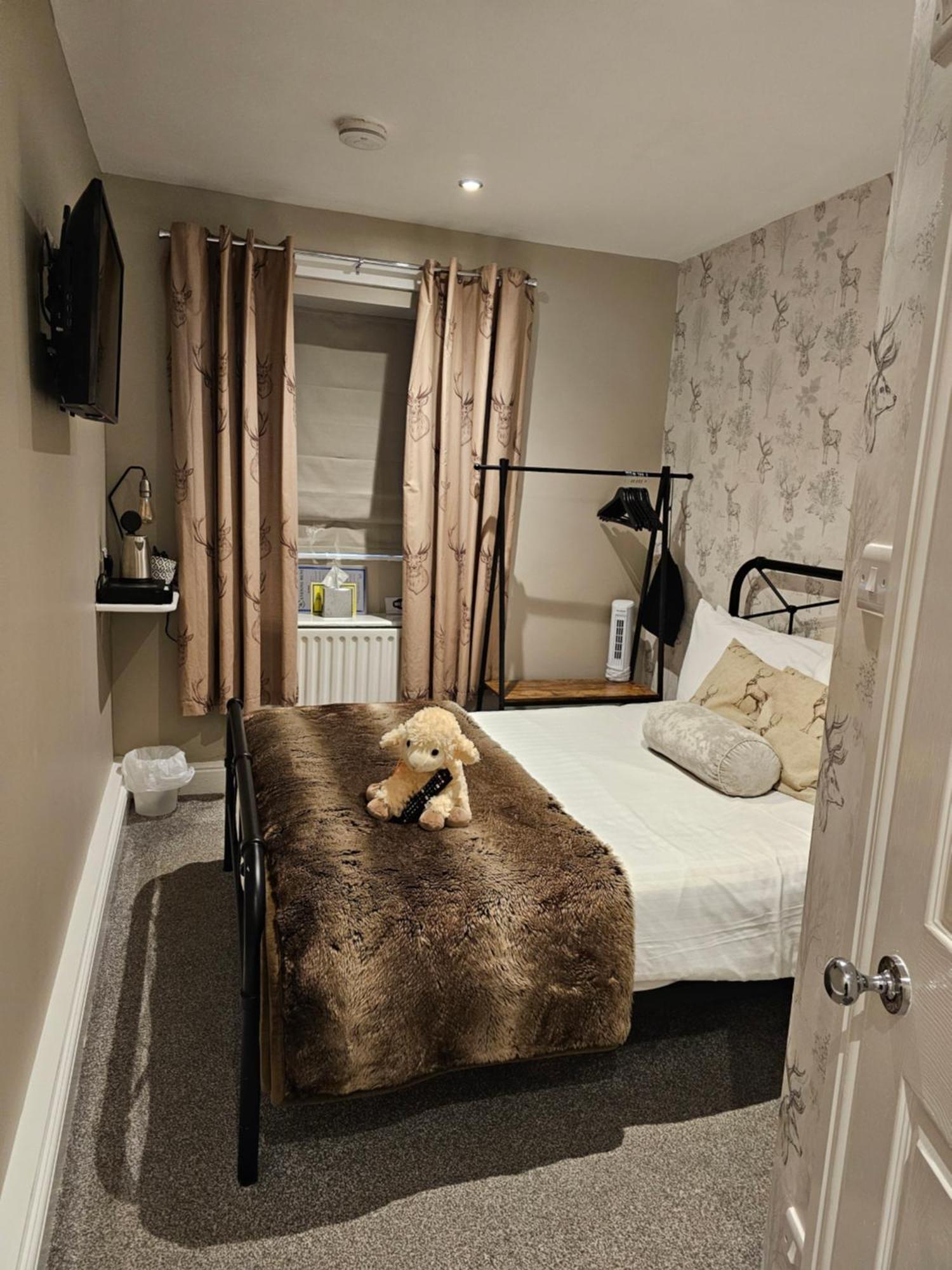 Hotel Bolton Arms Downholme à Richmond  Chambre photo